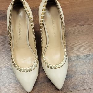Carmen Marc valvo,4"hills leather shoes sz 8